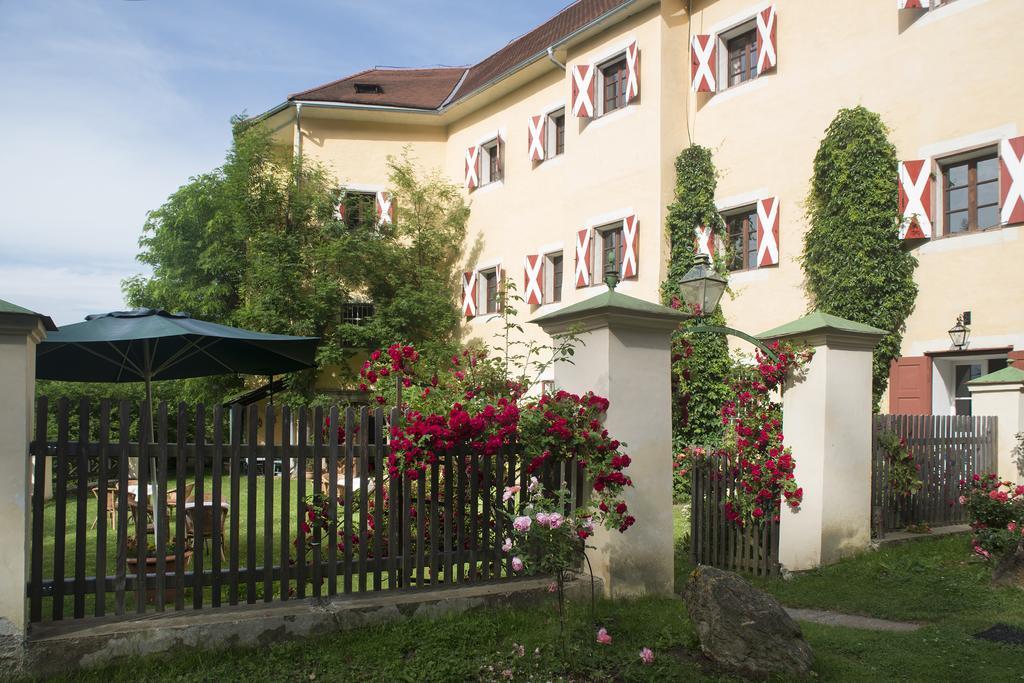 Hotel Landsitz Pichlschloss Neumarkt in Steiermark Εξωτερικό φωτογραφία